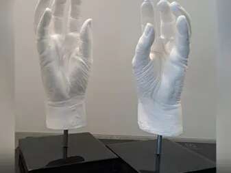 Atelier moulage de mains en plâtre