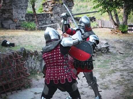 500 ANS CLOCHER CATHÉDRALE - Spectacle d'escrime "Combat en armure"