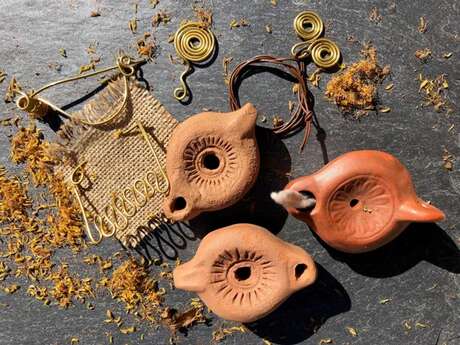 Activité famille - Un savoir-faire antique : la lampe à huile