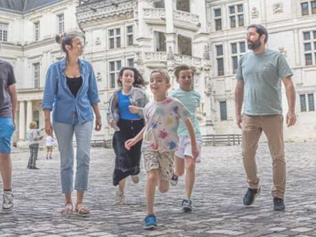 « A toi la vie de château ! »