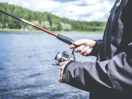 Découverte de la pêche au coup