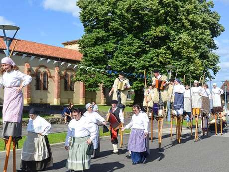 Fetes de Saint Pierre du Mont