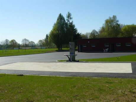 Borne pour Camping-car (Juvigny-sous-Andaine)