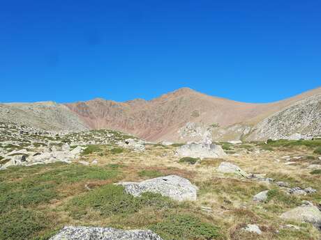 PR 60 - ESTANY DE COL ROIG PAR TRES FONTS OU PAR MAURA