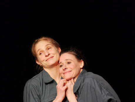 Théâtre / Mut(h)os – Julie Badoc et Maud Bouchat