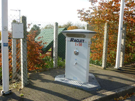 Borne pour camping-car (Domfront)