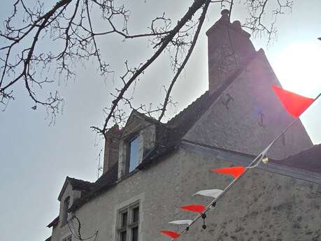 Saison artistique des Greniers de Vineuil