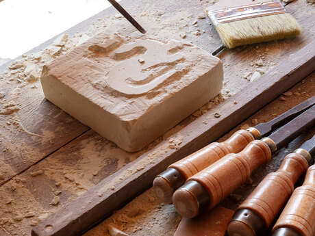 Initiation à la taille de pierre