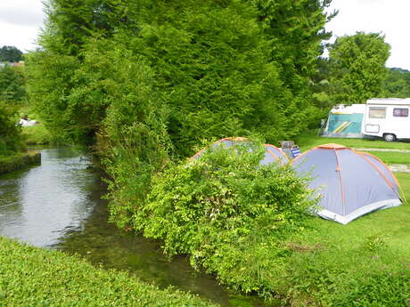 Aire de stationnement et de service Camping La Source Aire de stationnement et de service Camping La Source