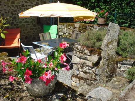 Location Gîtes de France - LE GRAND BOURG - 4 personnes - Réf : 23G1431 Location Gîtes de France - LE GRAND BOURG - 4 personnes - Réf : 23G1431