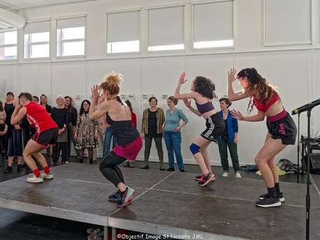 [Sortie de bain] Trust - Group Berthe