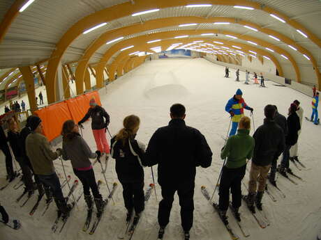 Ski/Snowboard Indoor - Ice Mountain