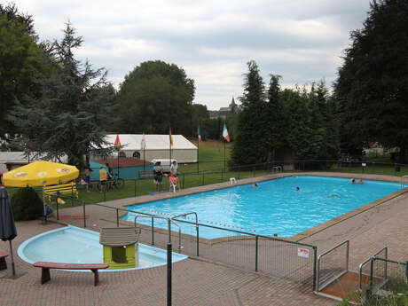 Ocquier Open air pool
