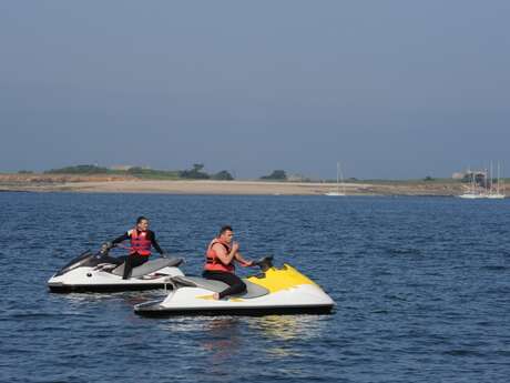 Atlantic Jet Evasion