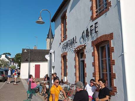 Bar-Restaurant - Central Café