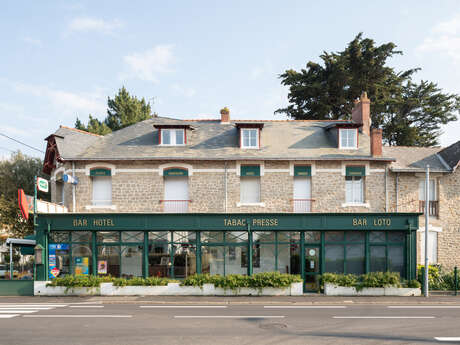 Hôtel - Le 106 Hotel et café des sports