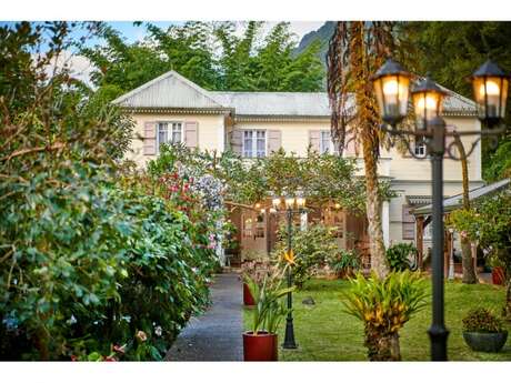 Relais des Gouverneurs (Le)