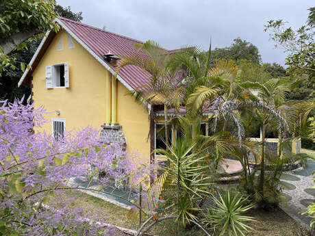 A 380 à Cilaos (L')