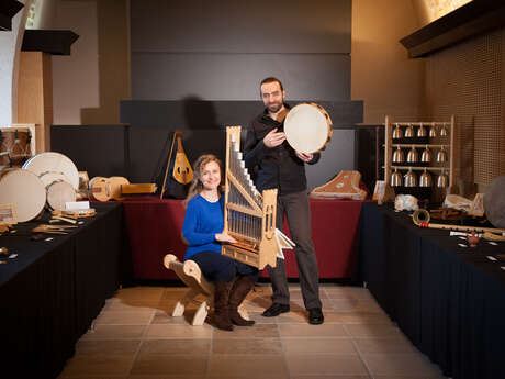 WEEK-END MÉDIÉVAL │MUSÉE SANDELIN : "LES INSTRUMENTS DE MUSIQUE MÉDIÉVAUX" PAR LA CIE MILLE BONJOURS [GRATUIT]