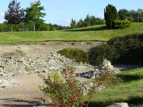 Aire de Pique-Nique au site archéologique de Thérouanne