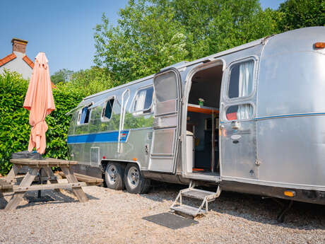 La caravane Airstream - La Ferme des Templiers de Fléchinelle