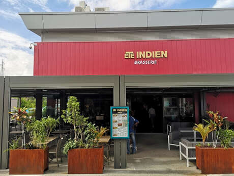 Eté Indien Le Port