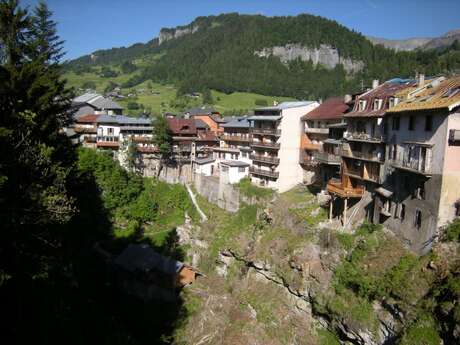 Maisons suspendues - Panorama