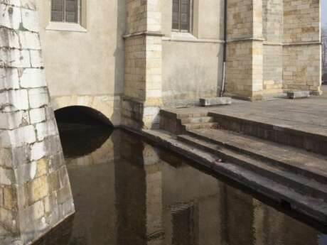 Canal Saint-Dominique