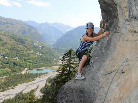 Via Ferrata du rocher d'Arthouze