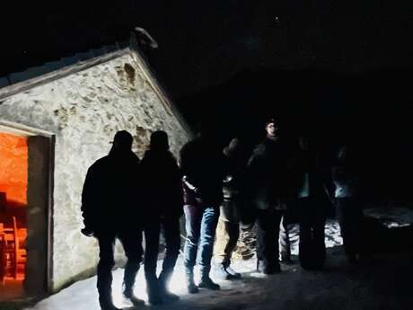 Réveillon Raquettes à neige sous les étoiles avec Pyrénées Excursions