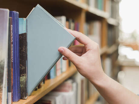 Bibliothèque Pierre Bourdan