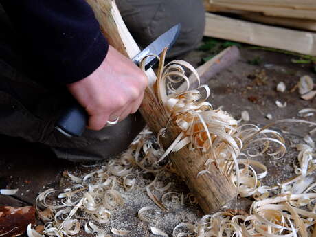 Multi-day survival course with the Annecy-Aravis Mountain Office