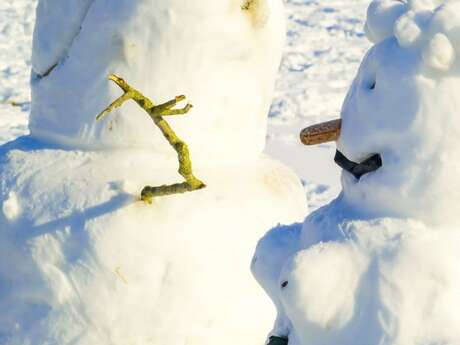 Sculptures sur neige du Nouvel An