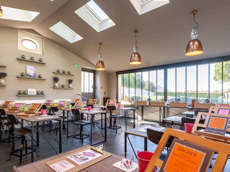 Atelier Aquarelle parfumée + visite tradition - avec le Musée de la Lavande Luberon