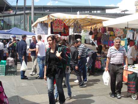 Sortie en car : Le marché de Turin et Suse