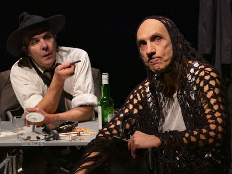 Spectacle Polar Mohican Dance