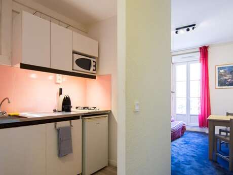 RESIDENCE MEUBLEE SERVICES - N° 3352