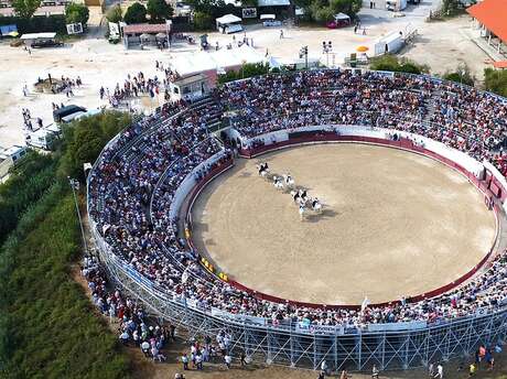 Festival taurin caritatif "Un toro pour un rêve d'enfant"