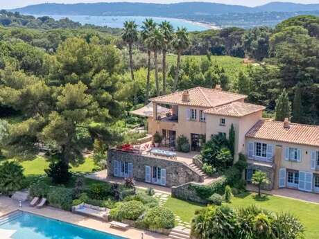 Excellence Villa Rental