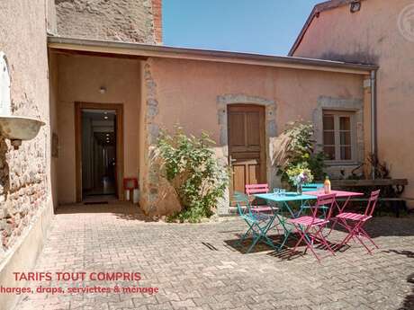 Le Petit Castel