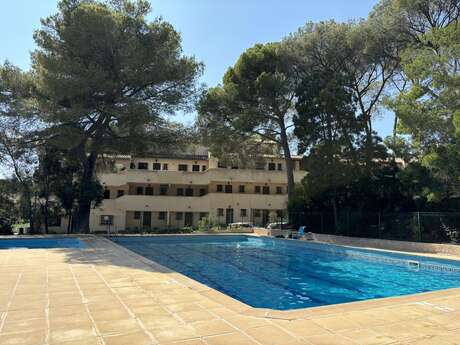 LE HAMEAU DES PINS  - Mme QUINTANA