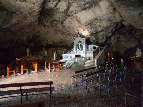 Grotte de Sainte Marie Madeleine et circuit de la Sainte Baume