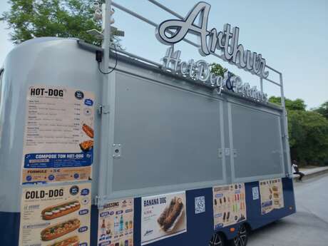 Arthur Hotdog et Potatoes
