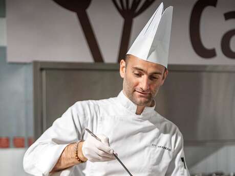 Cours de fabrication à la Chocolaterie Castelain