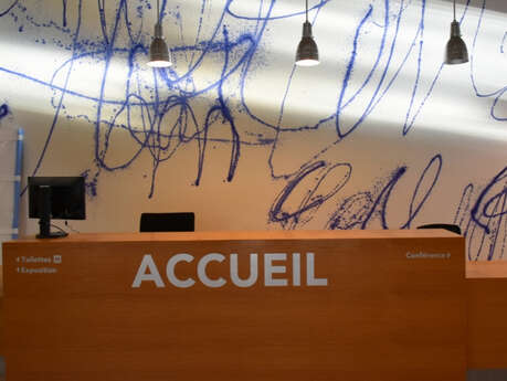 Les Méjanes - Bibliothèque patrimoniale Méjanes et archives municipales Michel Vovelle