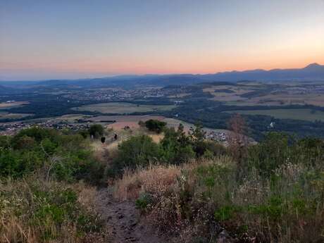Visite à la tombée de la nuit " Balade au crépuscule au puy de Pileyre "