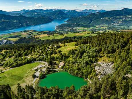 Saint-Apollinaire lake