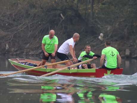 Course de Barques à 4 Rameurs