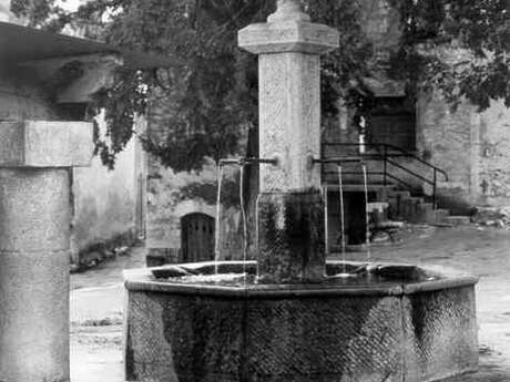 Fontaine octogonale