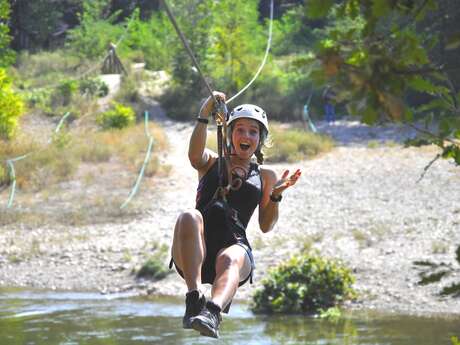 Adventure Camp : Parcours accrobranche, paintball, laser-game, via ferrata